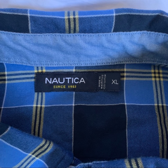 Men’s Nautica Long Sleeve Button Down Shirt - Picture 3 of 5